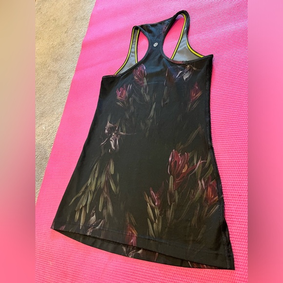 Lululemon Cool Racerback - Picture 4 of 15